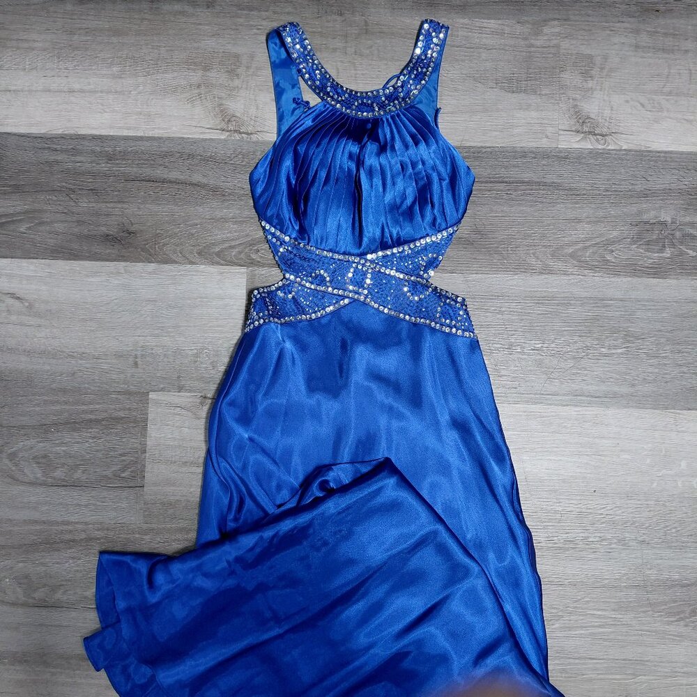 MORGAN & CO| High Neck Beading Sweep Train Chiffon | Women Royal Blue Dress